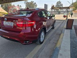 بی ئێم دەبڵیو X6